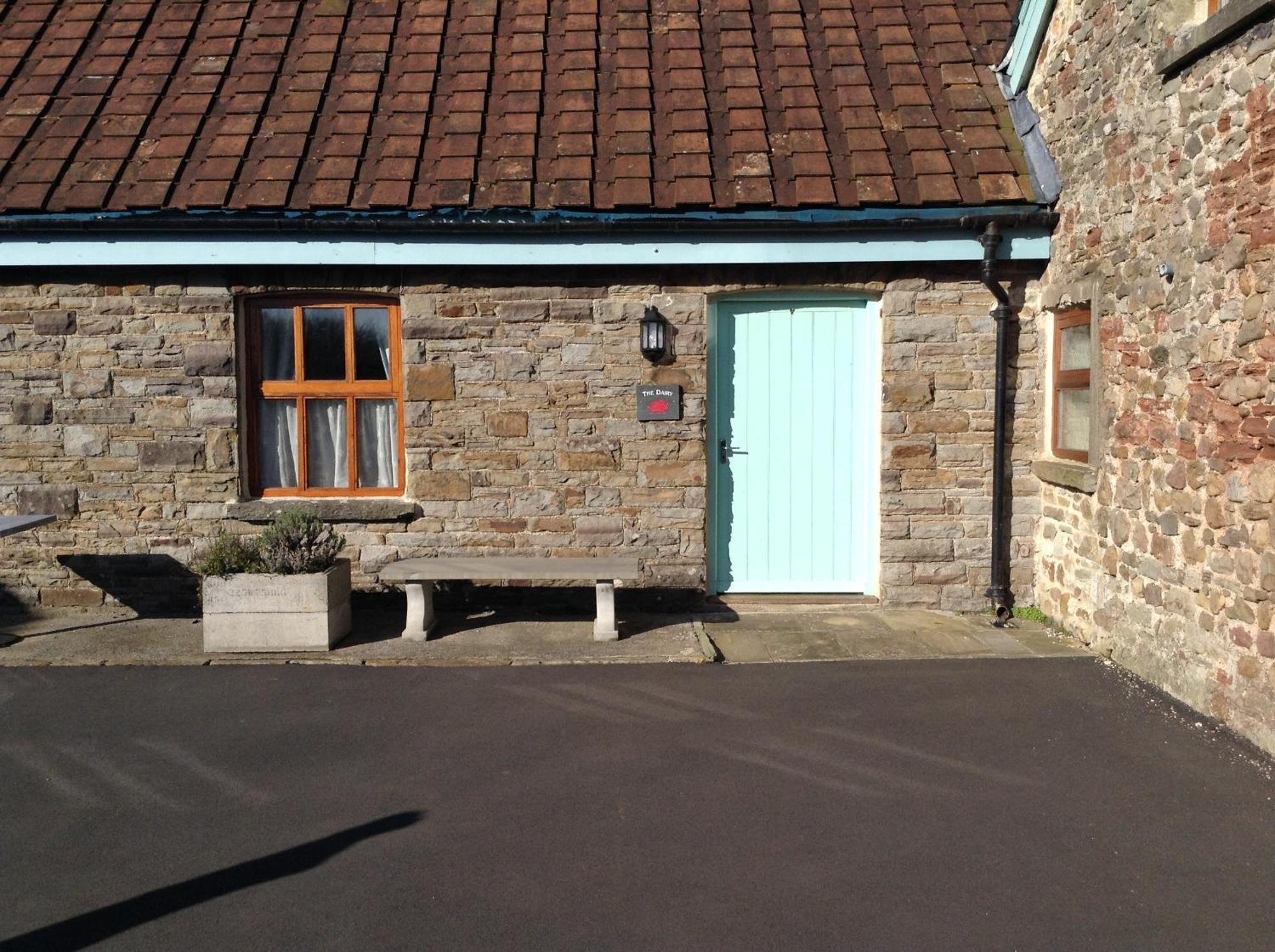 Tyncellar Farm Holiday Cottages Margam Exterior photo